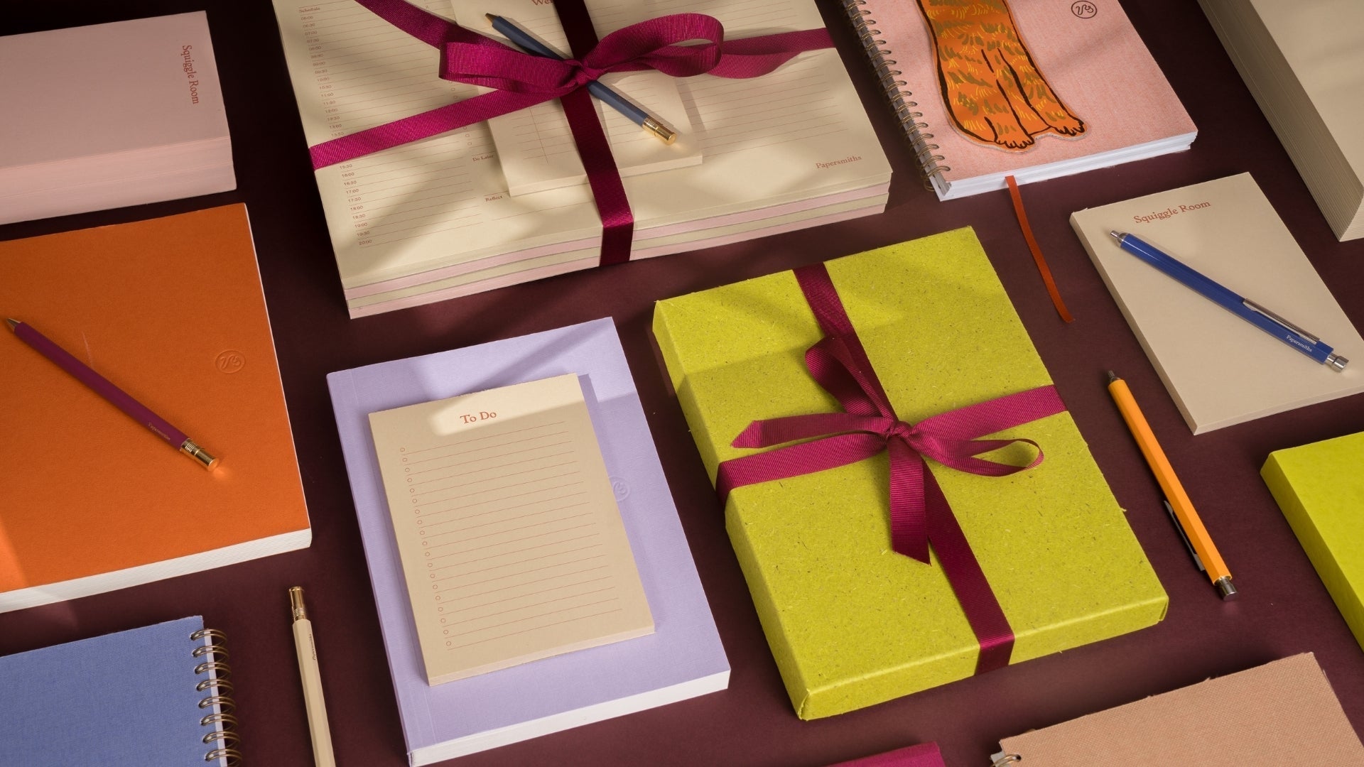 10 Thoughtful Christmas Gift Ideas for Stationery Lovers in 2026