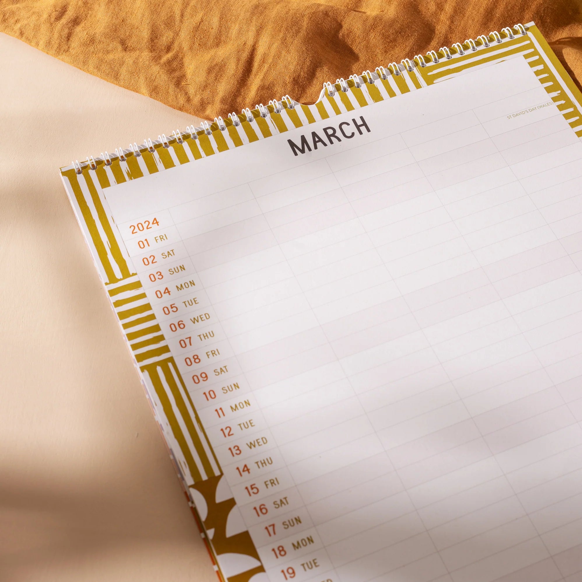 5 column family calendar 2024 large