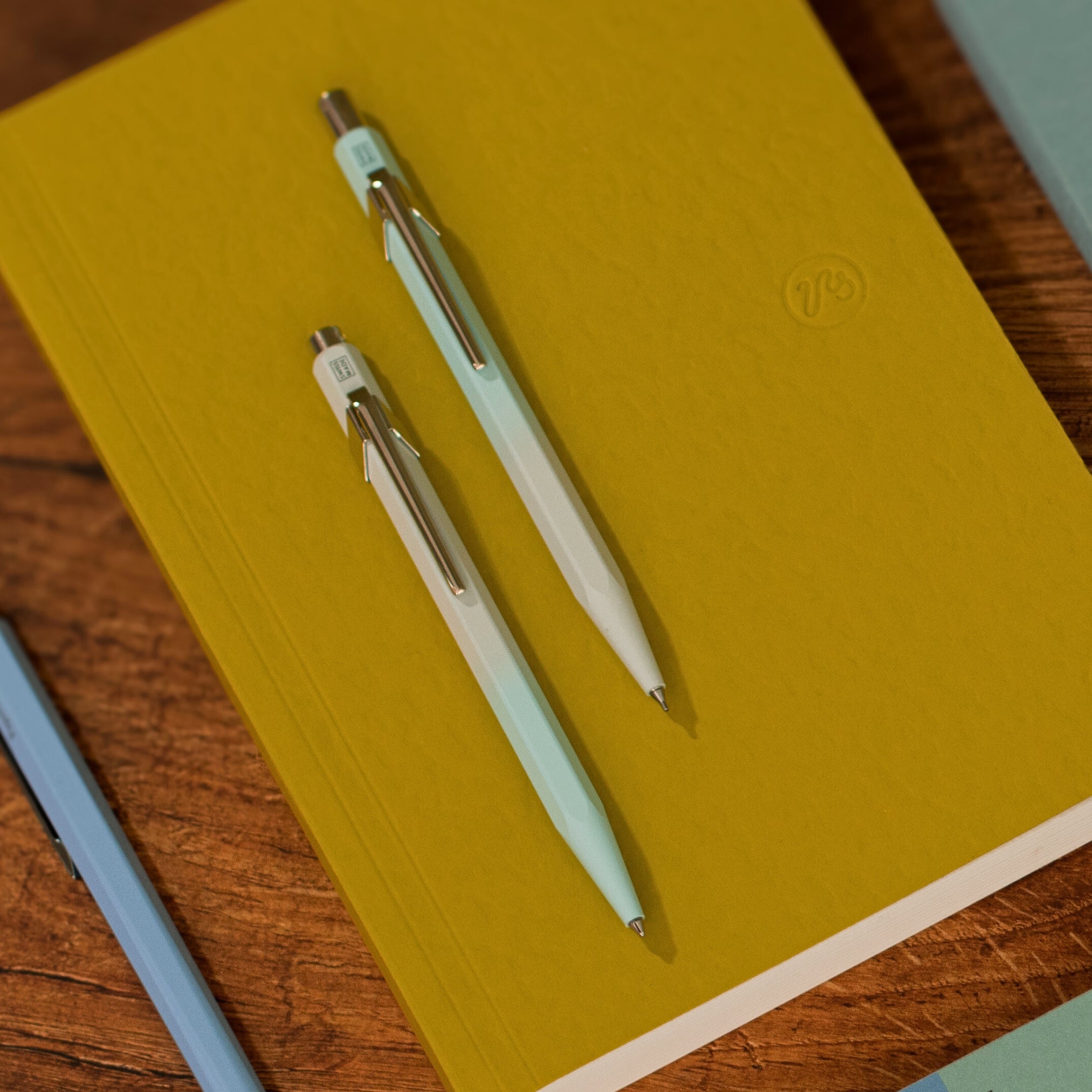 mechanical pencil set