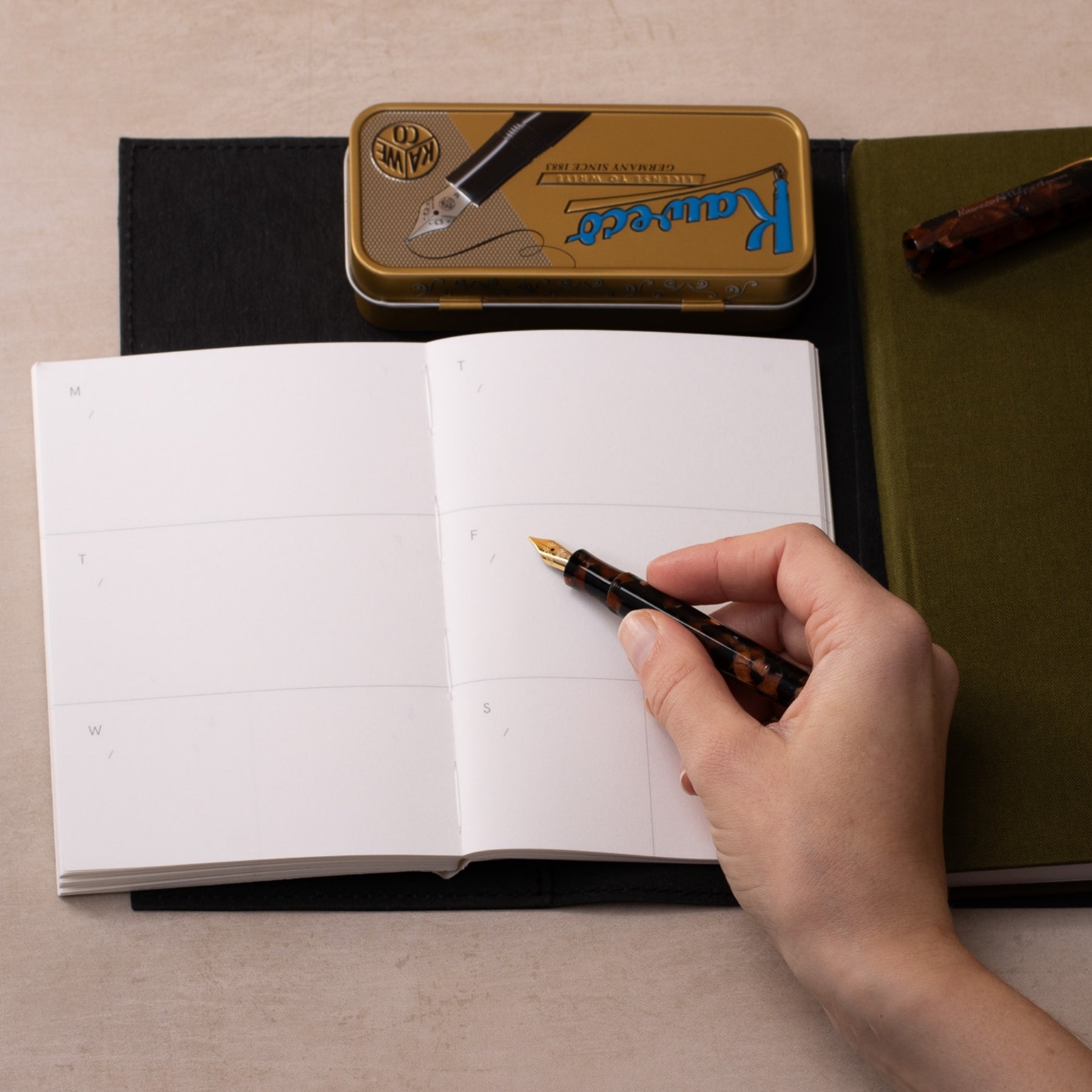 undated layflat diary planner