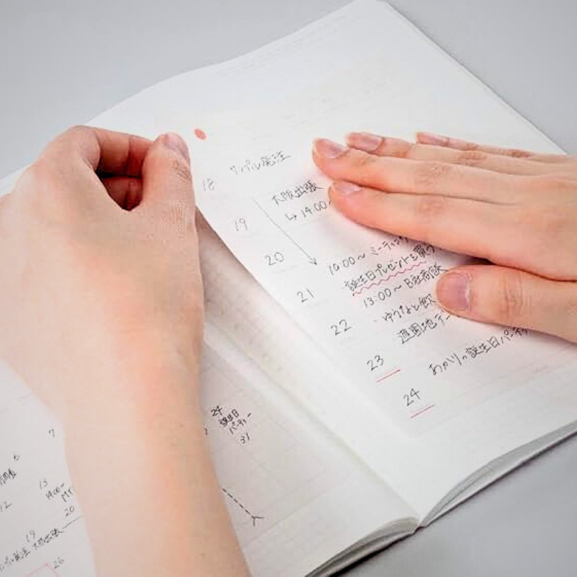 Removable Weekly Calendar Seals  Small - 10 Sheets