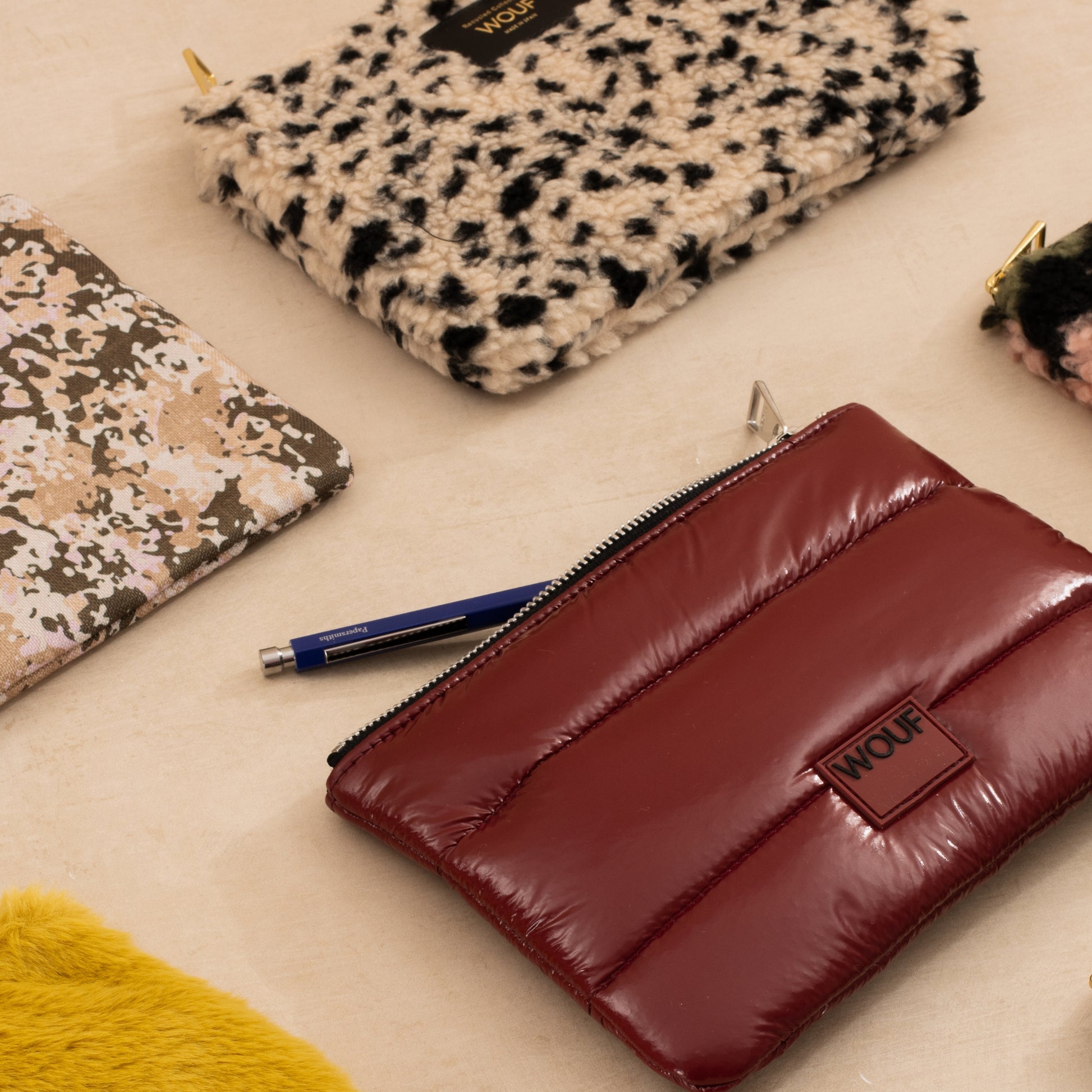 Wouf - Glossy Pouch - Burgundy