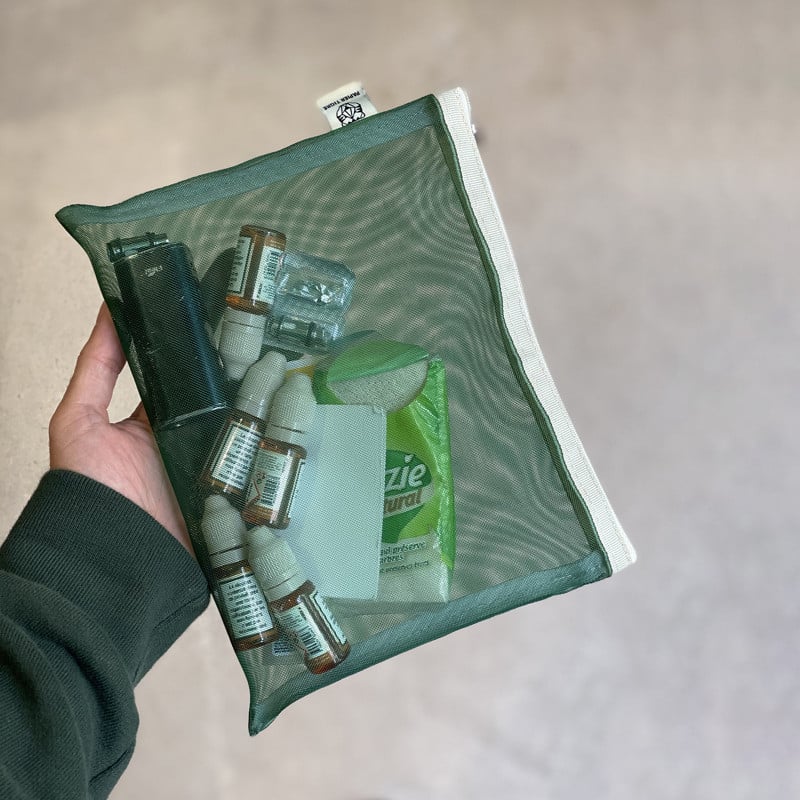 mesh pouch for travel 