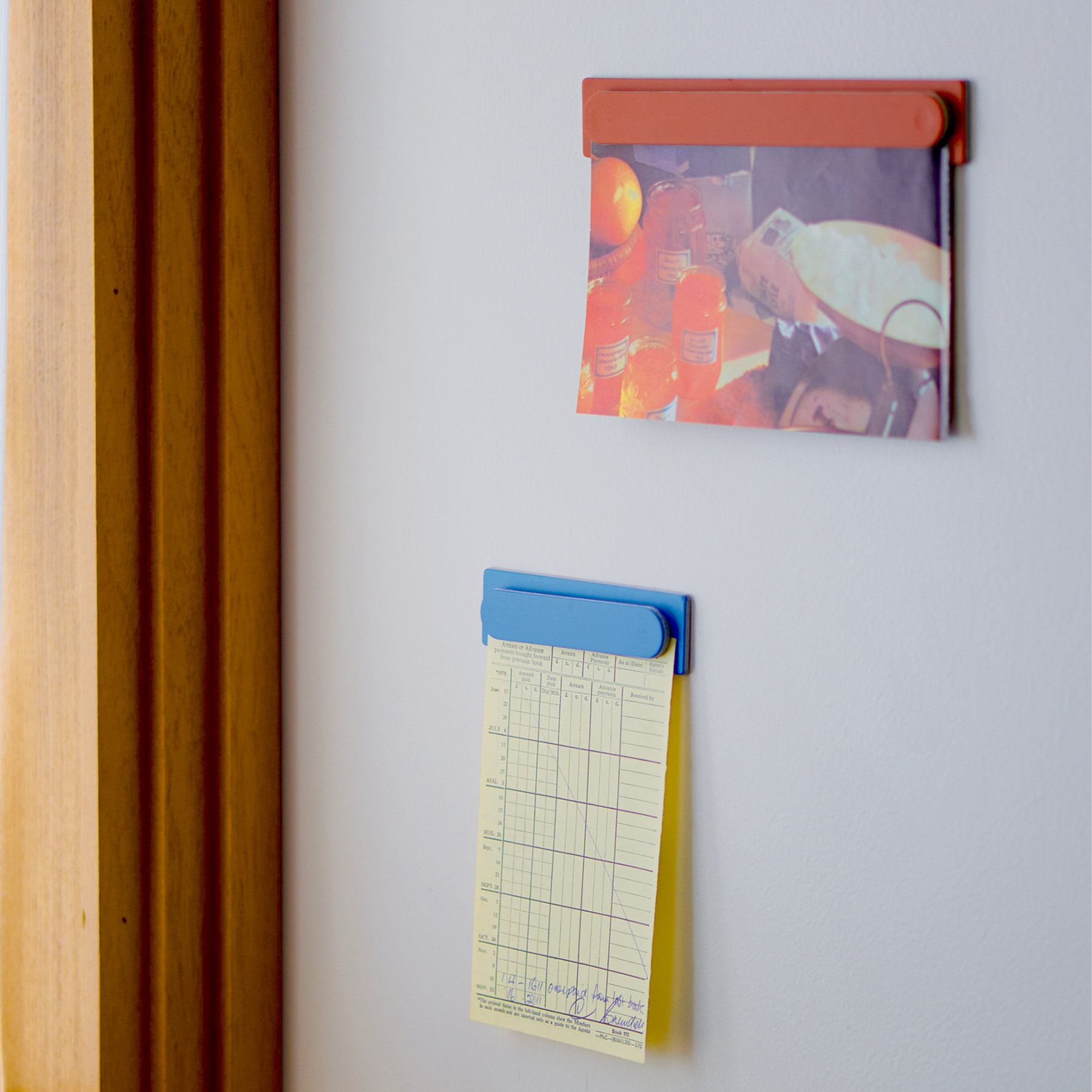 picture hanging bar