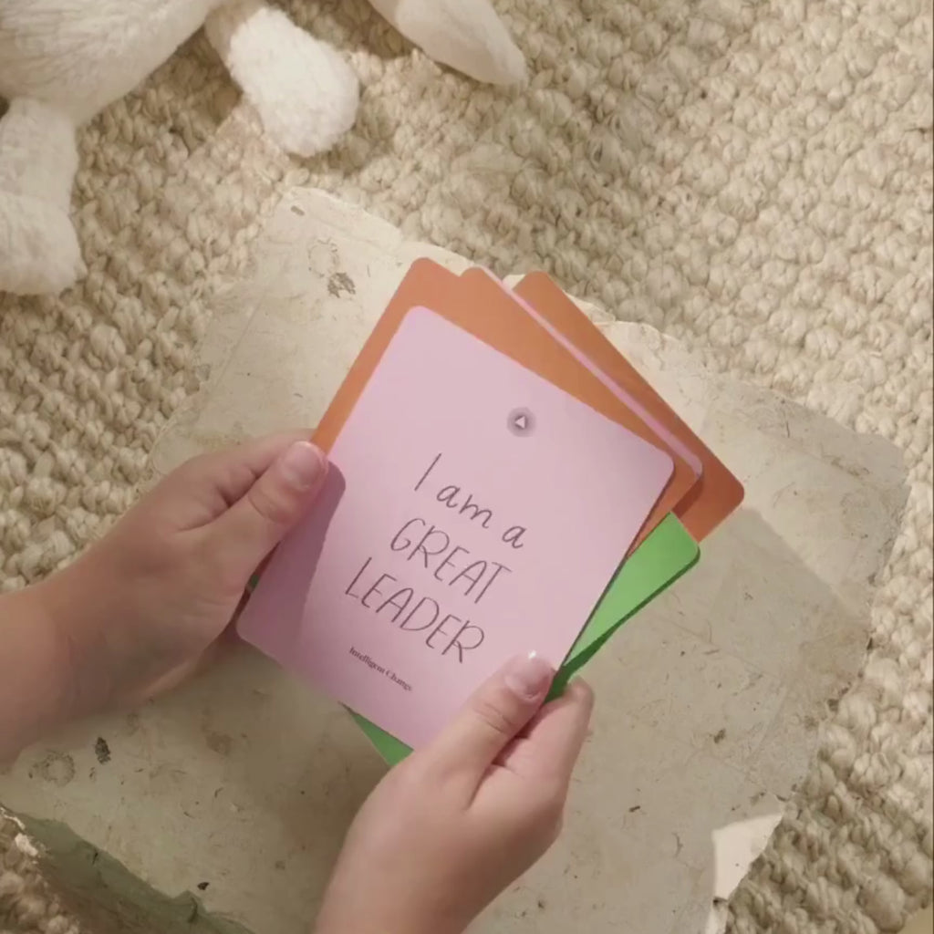 Affirmation desk of card for kids