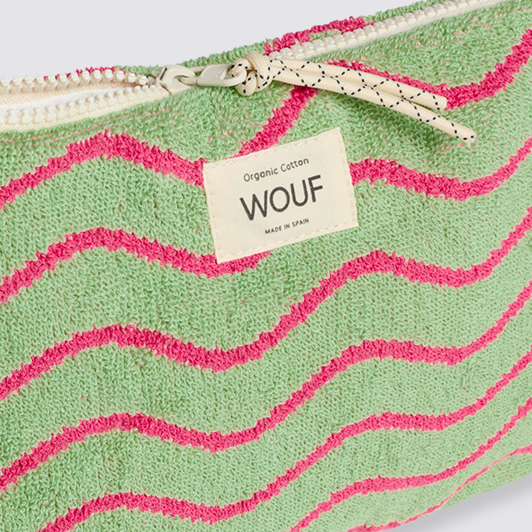 wavy zipper pouch