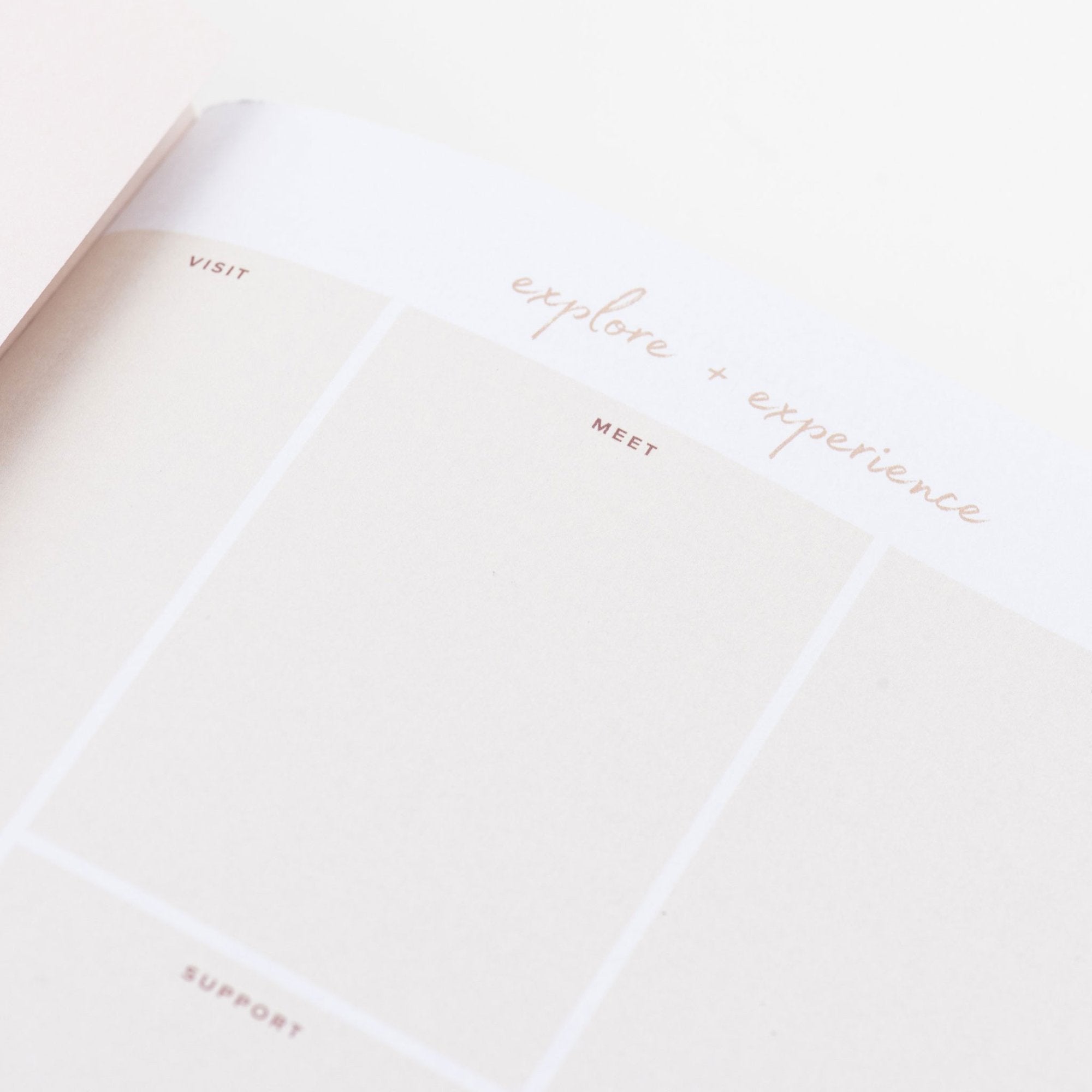 Undated Weekly Planner - Linen